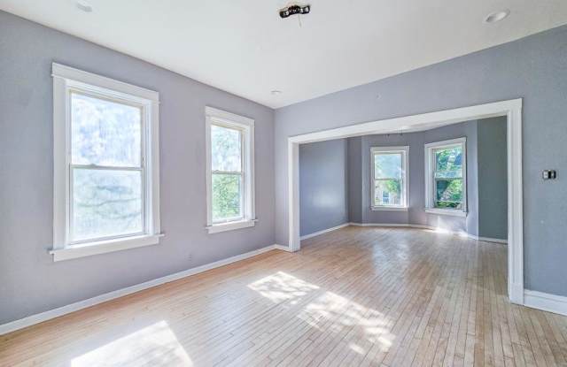 3208 West Beach Ave. photos photos
