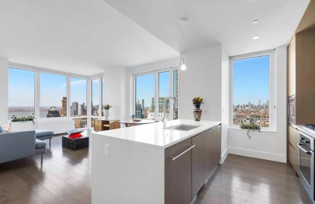 388 Bridge Street photos photos