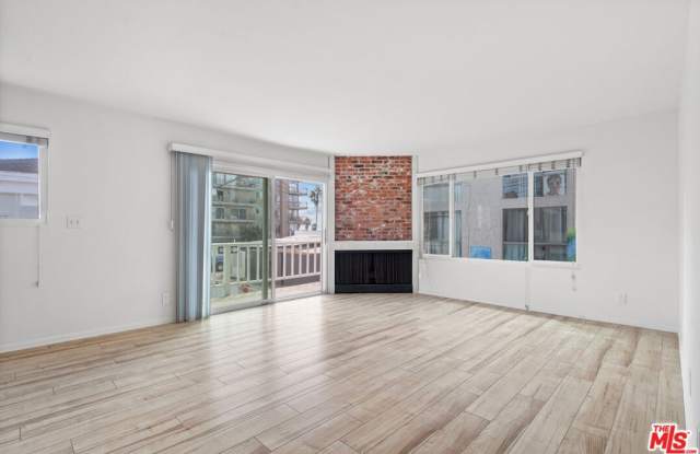 10 19th Ave photos photos