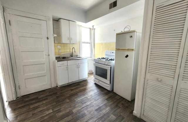 4952 CHESTNUT STREET - 4952 Chestnut Street, Philadelphia, PA 19139