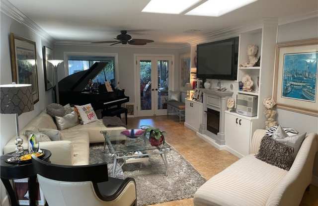 3171 VIA VISTA - 3171 Via Vista, Laguna Woods, CA 92637