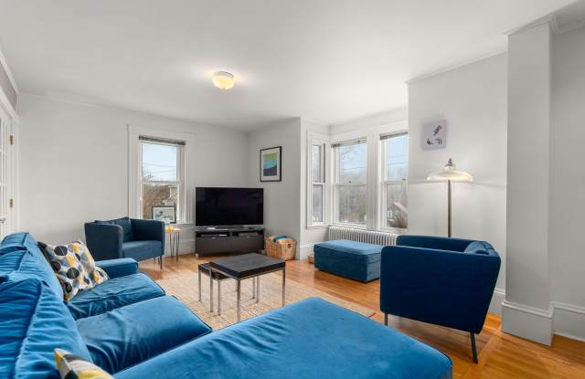 Winter Rental:  Helena House - Utilities Included & Dog-friendly! Gallery 4