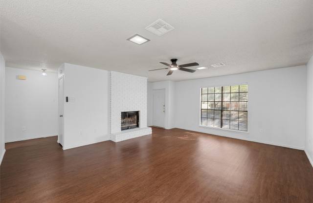 300 Mill Creek Circle Gallery 2