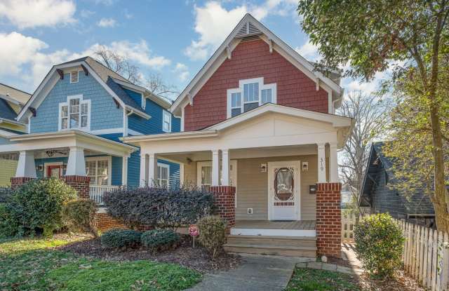 Move-in Ready! - 319 Woodvale Place, Charlotte, NC 28208