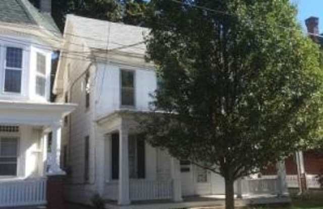 33 S PLEASANT Avenue photos photos