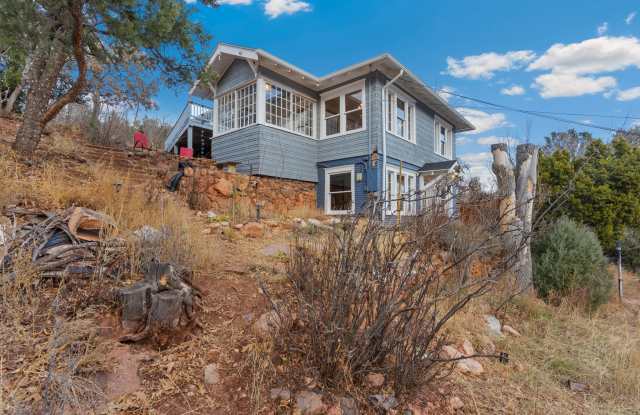 48 Lincoln Avenue - 2 Lower - 48 Lincoln Avenue, Manitou Springs, CO 80829