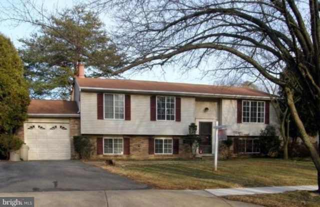 9218 BRIARCHIP STREET photos photos