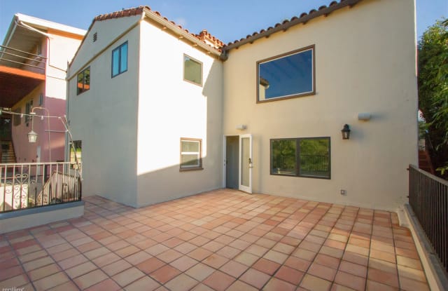 3015 Silver Lea Terrace - 3015 Silver Lea Terrace, Los Angeles, CA 90039