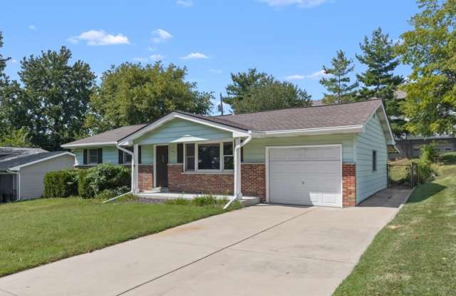 1517 Lincoln Drive Gallery 2