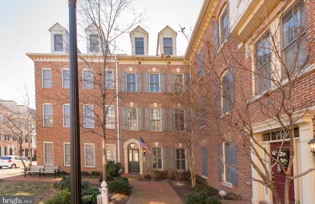 1740 POTOMAC GREENS DRIVE - 1740 Potomac Greens Drive, Alexandria, VA 22314