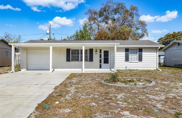4307 OAK BLUFF AVENUE - 4307 Oak Bluff Avenue, Beacon Square, FL 34691