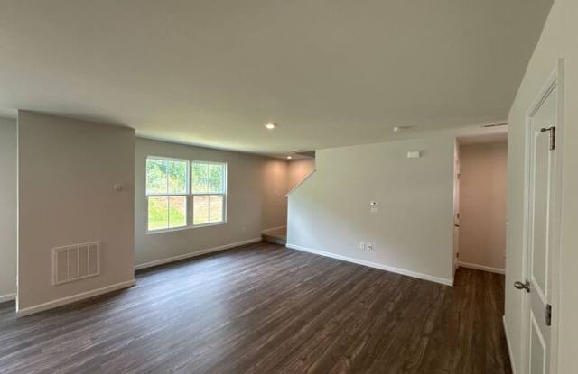 4208 Bowline Drive Gallery 3