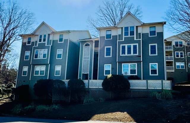 6771-5 Willowbrook Drive-Stewarts Creek-Completely Renovated Unit - Two Weeks Free Rent On First Full Months Rent photos photos