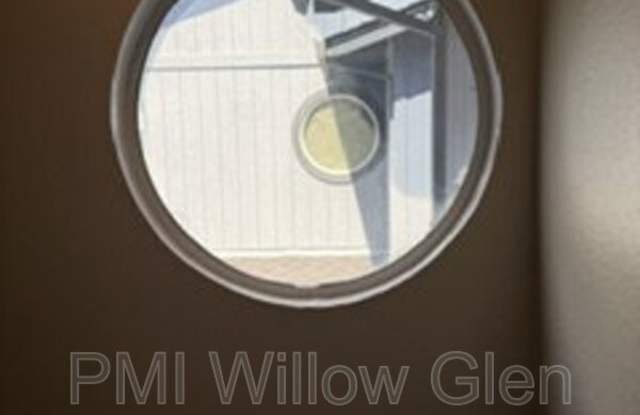 7379 Tulare Hill Drive Gallery 2