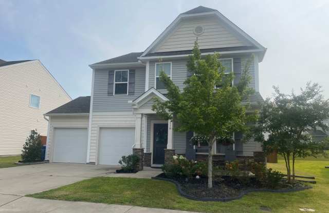 3/2.5 House with Fenced-In yard and GORGEOUS interior! photos photos