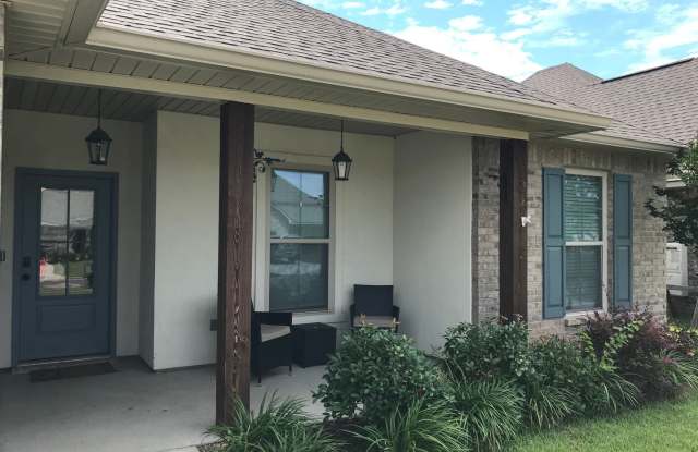 Just Minutes to Barksdale Air Force Base..... photos photos