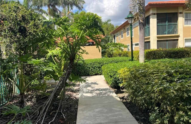 8950 Colonnades photos photos