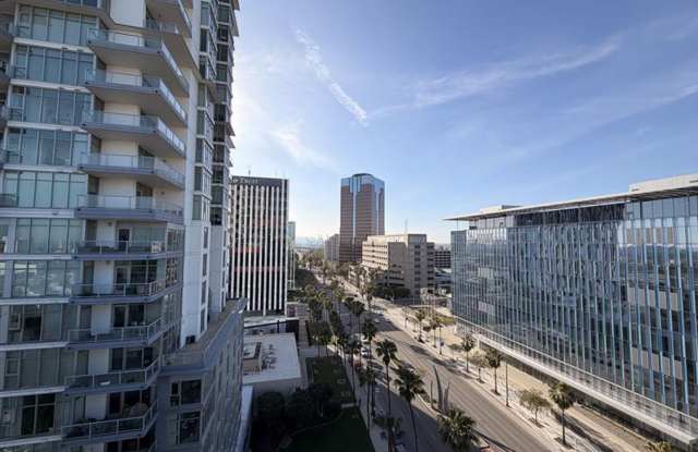 Historic 1BD in The Sovereign | New Appliances | Rooftop Access | Pet Friendly photos photos