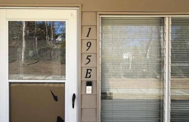 195 E Newcastle Court photos photos