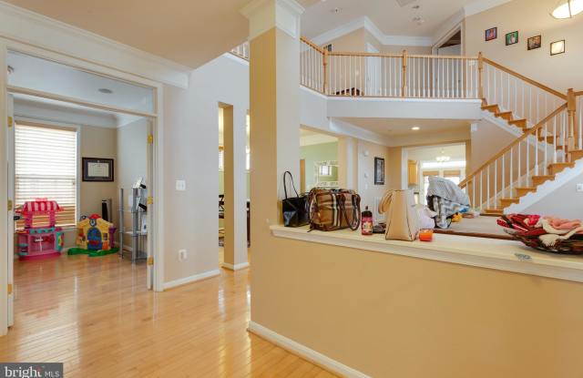40421 MILFORD DRIVE Gallery 4