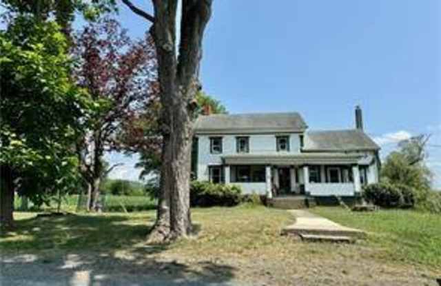 300 N Kaisertown RD - 300 Kaisertown Road, Orange County, NY 12549