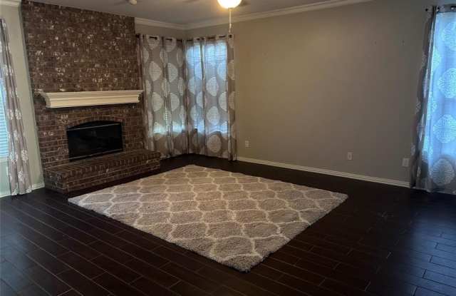 130 Oakbend Drive Gallery 2