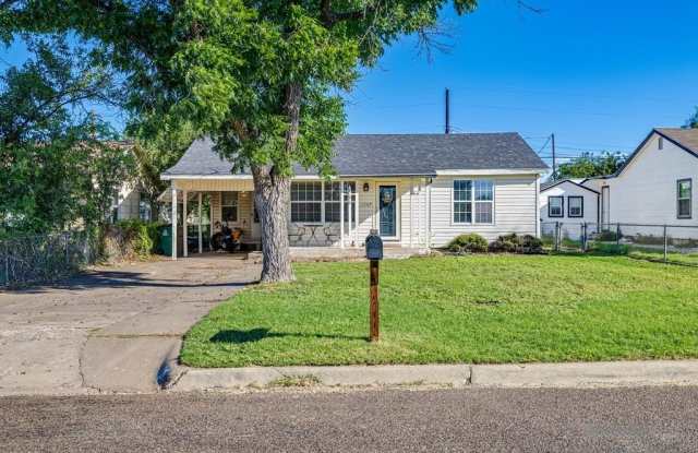 106 W 18th St photos photos