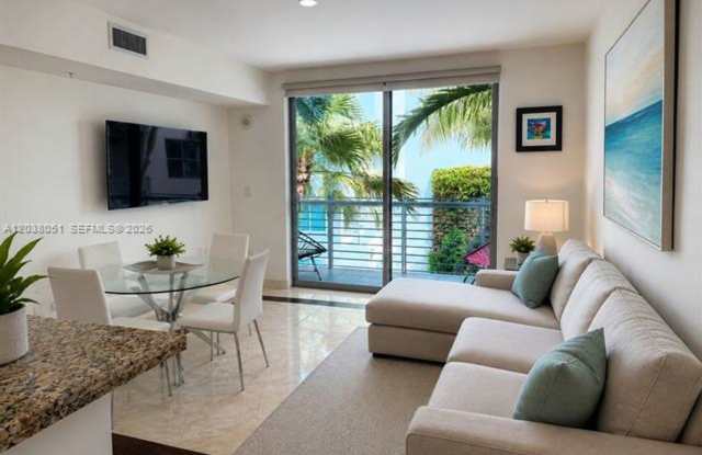 110 Washington Ave cu-1512, Miami Beach, FL 33139 Gallery 1