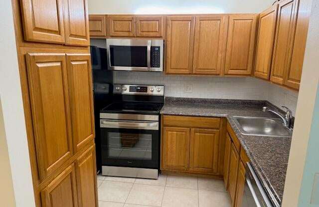 1011 Green Pine Blvd photos photos
