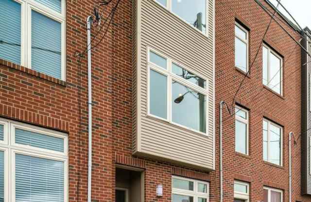 2028 TRENTON Avenue photos photos