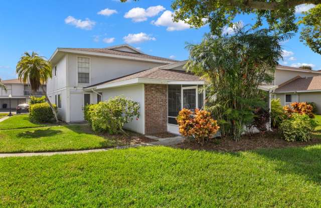 Cozy unfurnished, 2 Bedroom, 1 Bathroom, Condo photos photos