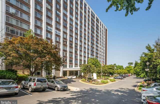 11801 ROCKVILLE PIKE unit: 1514 photos photos