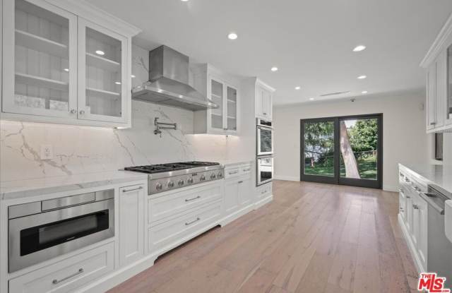 11515 Thurston Cir Gallery 1