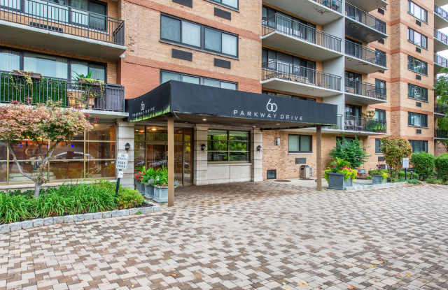 60 Parkway Dr E #6JJ - 60 Parkway Drive, East Orange, NJ 07017
