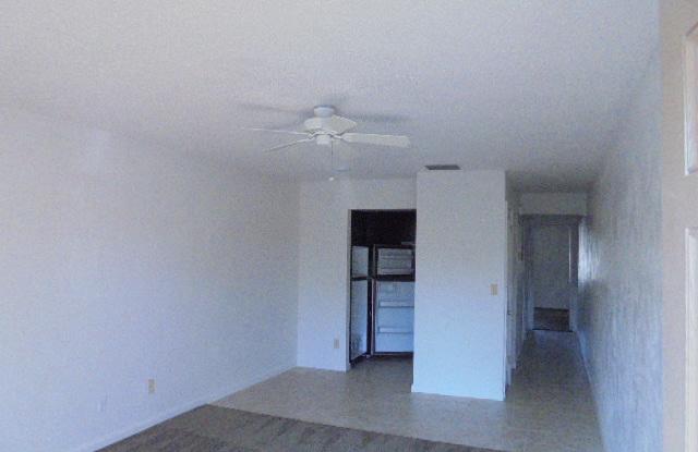 732 Northern Road - 732 Northern Road, South Daytona, FL 32119