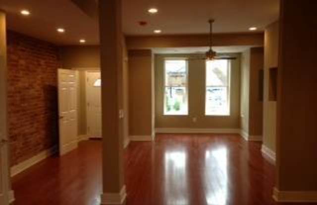 140 R Street Northeast Gallery 3