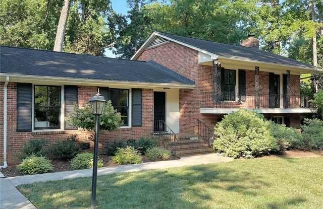 3012 Burnt Mill Road photos photos