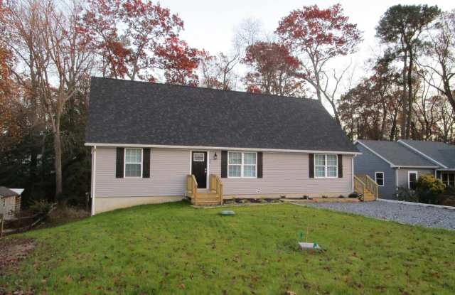 32 TIFFANY DRIVE photos photos