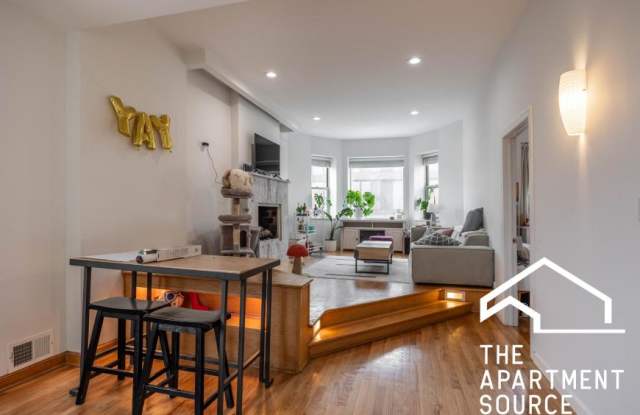 1806 West Grand Ave. photos photos