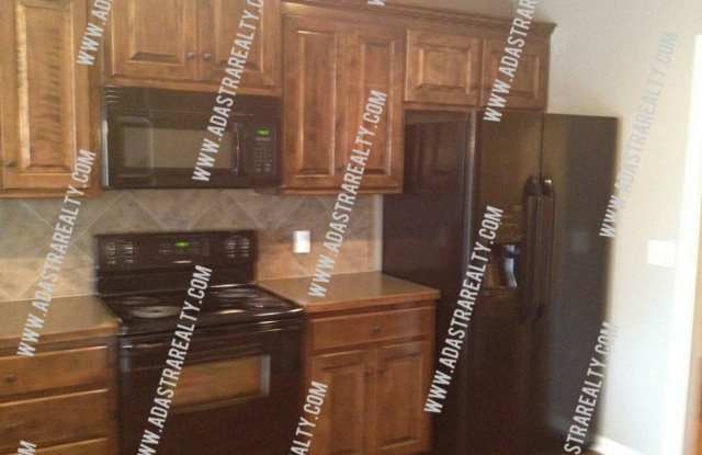 21844 W 123rd Ter Gallery 3