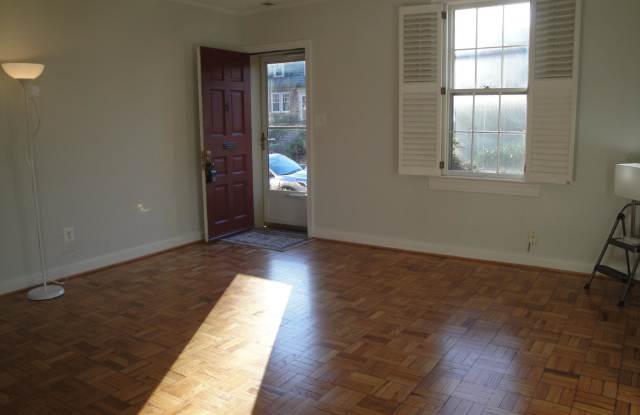 1301 S CLEVELAND STREET S Gallery 2