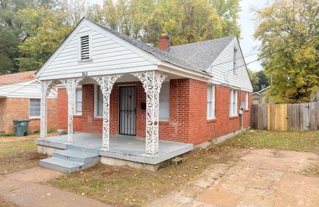 Charming Memphis Home with Spacious Yard – Move-In Special! - 363 Hodges Street, Memphis, TN 38111