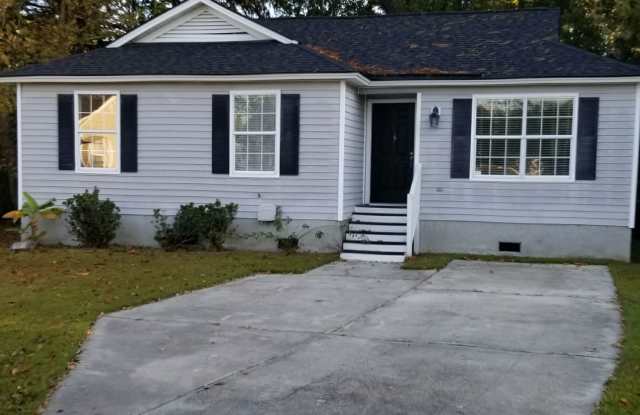 cute home on the Island photos photos