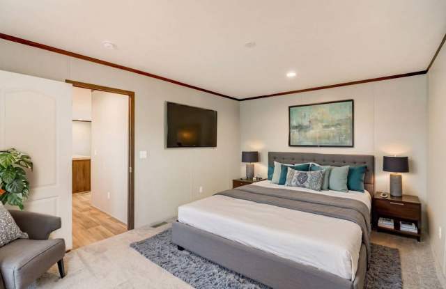 1012 Monarch Dr Gallery 3