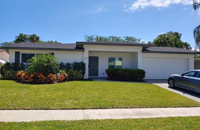 1180 SW 14th Street photos photos