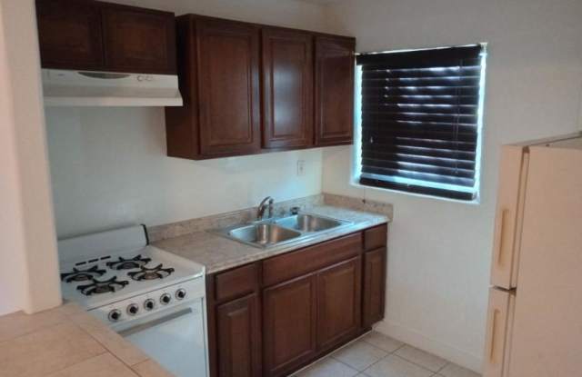 406 N Stuart Blvd photos photos