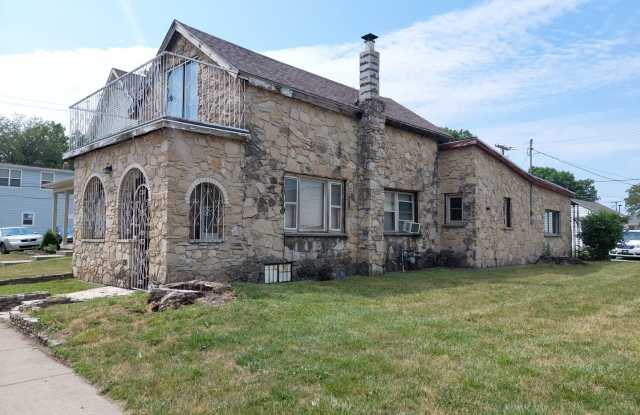 4 Bd 2 Ba Single Family Home for Rent photos photos