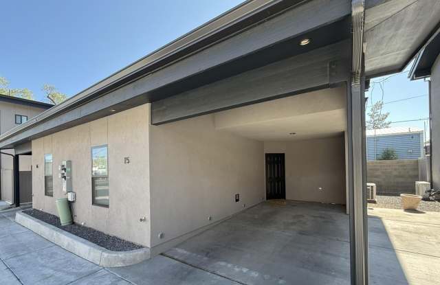 720 N Walnut Street photos photos