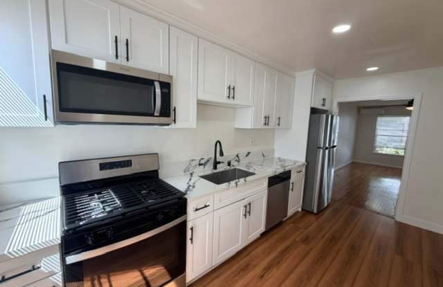 4510-4520 N Banner Dr photos photos