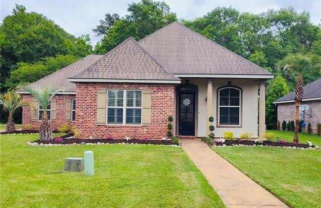 19057 GREENLEAF Circle photos photos